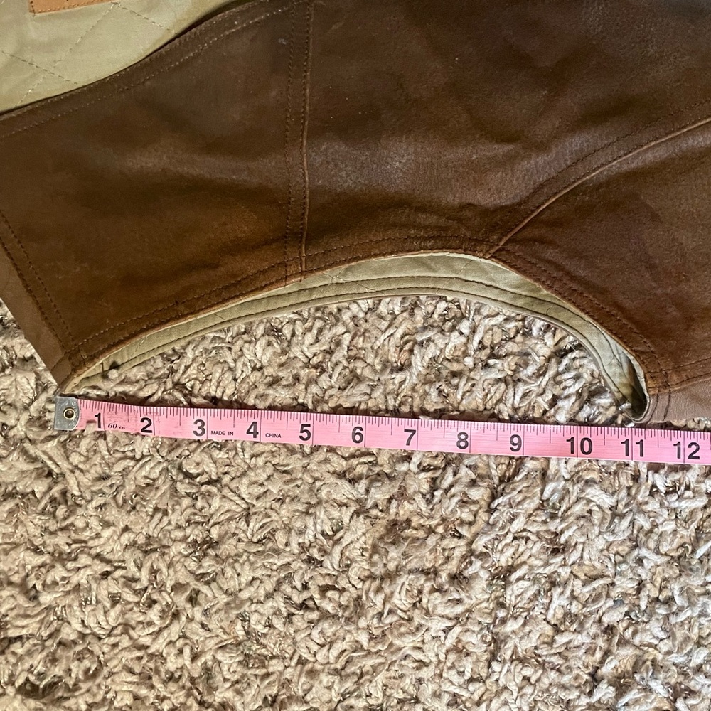 Authentic Western Leather Vest - Picture 9 of 9